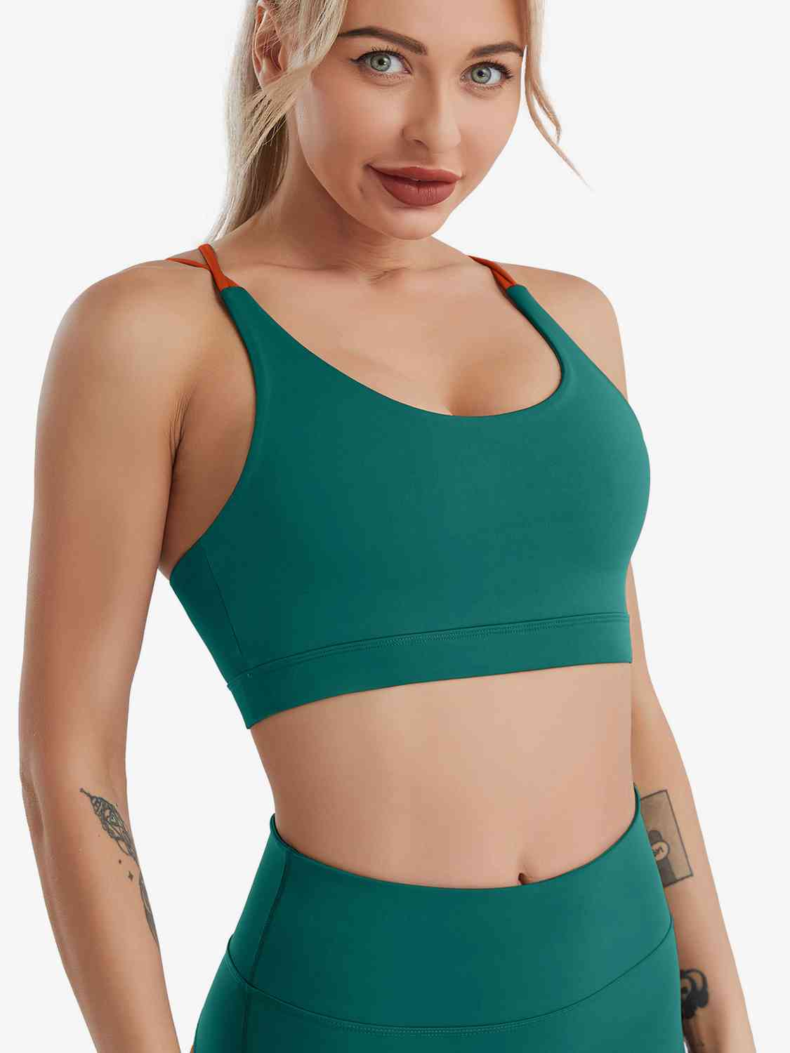 Crisscross Sports Bra - Athleuse