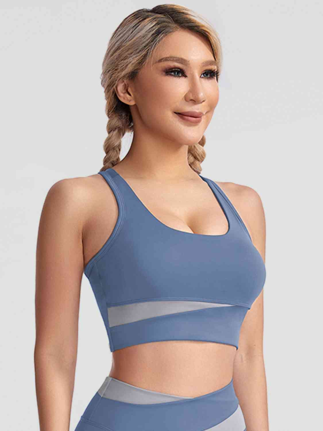 Racerback Sports Bra - Athleuse