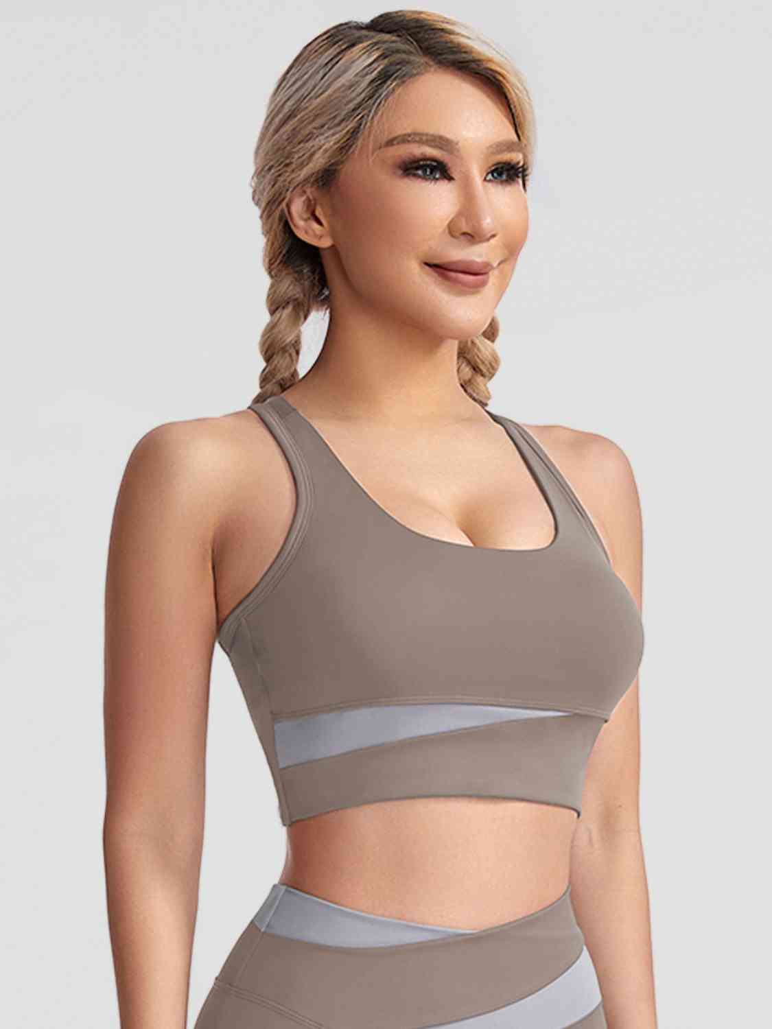 Racerback Sports Bra - Athleuse