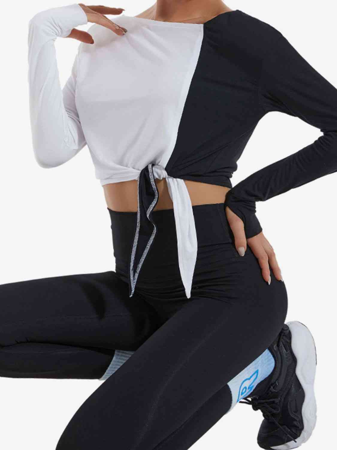 Contrast Slit Sports Top - Athleuse