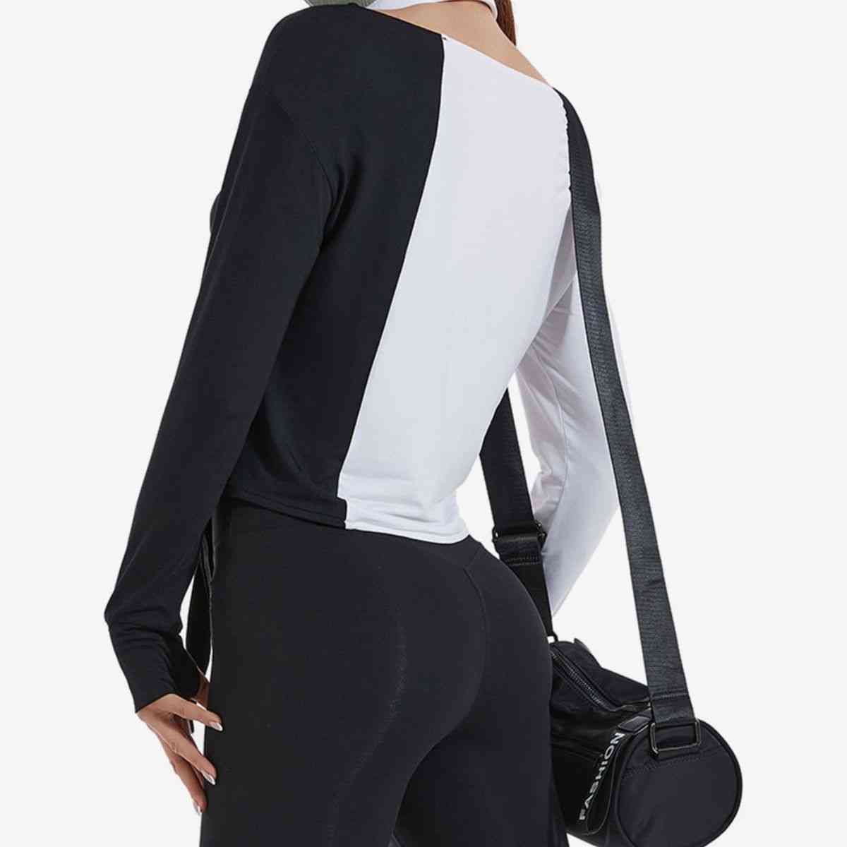 Contrast Slit Sports Top - Athleuse